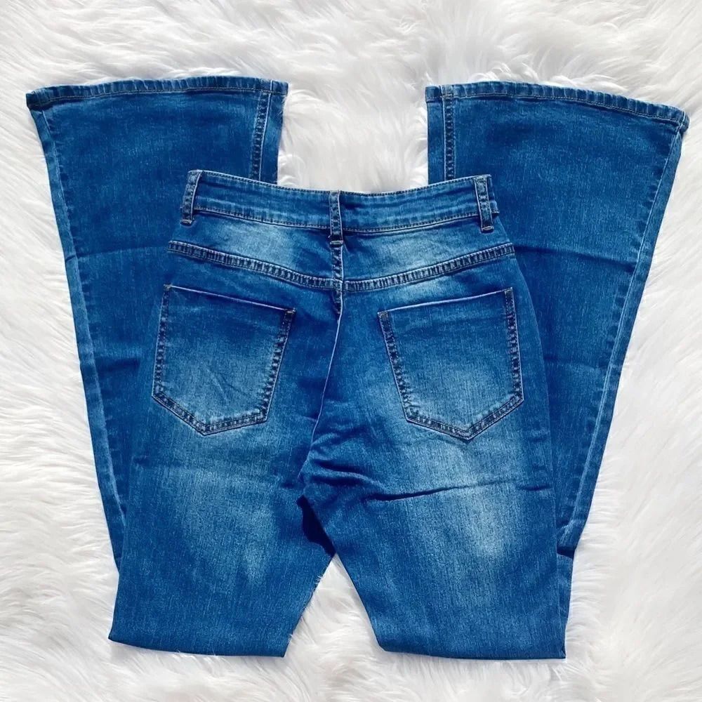 Groupie Ripped Knee Flare Jeans Dark Wash Size 26 - Picture 6 of 14